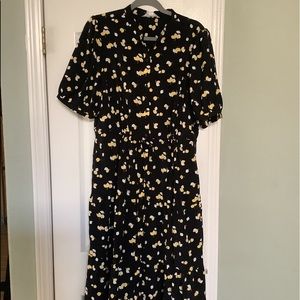 Patterned black dress